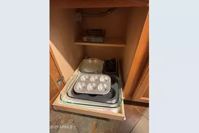 776 W Fairlane Court, Casa Grande, AZ 85122 - Photo 9