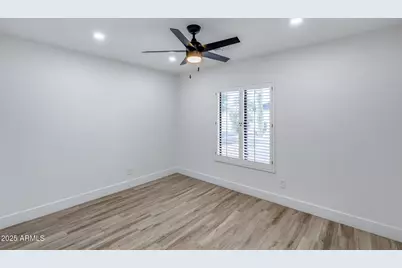 9625 N 83rd Way, Scottsdale, AZ 85258 - Photo 11