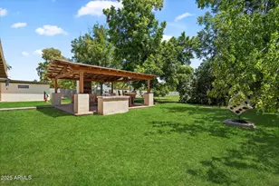 4037 E Oak St, Phoenix, AZ 85008 - Photo 31