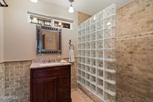 4037 E Oak St, Phoenix, AZ 85008 - Photo 27