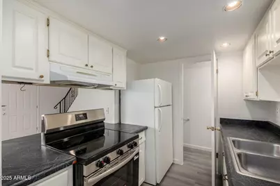 1227 E Townley Avenue, Phoenix, AZ 85020 - Photo 9