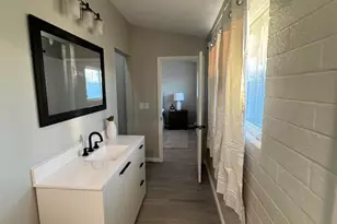 8514 N 38th Dr, Phoenix, AZ 85051 - Photo 29