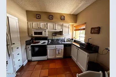 349 E Thomas Road #E207, Phoenix, AZ 85012 - Photo 5