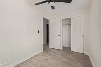 6713 N 56th Avenue, Glendale, AZ 85301 - Photo 19