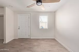 6713 N 56th Ave, Glendale, AZ 85301 - Photo 25