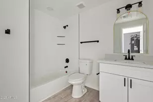 6713 N 56th Ave, Glendale, AZ 85301 - Photo 23