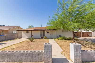 2752 W Royal Palm Road, Phoenix, AZ 85051 - Photo 1