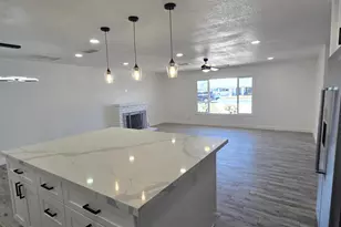 206 E Manhatton Dr, Tempe, AZ 85282 - Photo 9