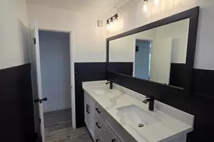 206 E Manhatton Dr, Tempe, AZ 85282 - Photo 13