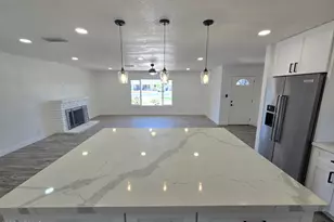 206 E Manhatton Dr, Tempe, AZ 85282 - Photo 7