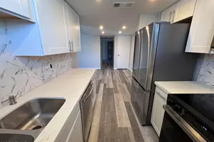 2629 W Ocotillo Rd, Phoenix, AZ 85017 - Photo 3