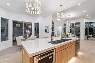 10671 E Caribbean Ln, Scottsdale, AZ 85255 - Photo 11