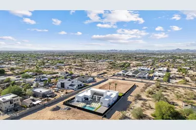 2305 E South Mountain Avenue, Phoenix, AZ 85042 - Photo 105