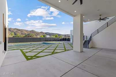 2305 E South Mountain Avenue, Phoenix, AZ 85042 - Photo 93