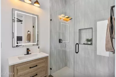 2309 E South Mountain Avenue, Phoenix, AZ 85042 - Photo 77