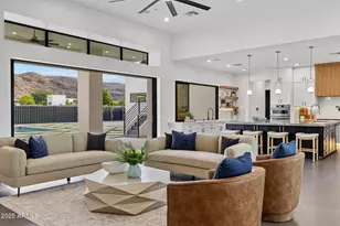 2309 E South Mountain Ave, Phoenix, AZ 85042 - Photo 25