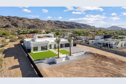 2309 E South Mountain Avenue, Phoenix, AZ 85042 - Photo 15
