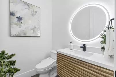 2305 E South Mountain Avenue, Phoenix, AZ 85042 - Photo 77