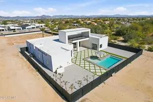 2309 E South Mountain Ave, Phoenix, AZ 85042 - Photo 11