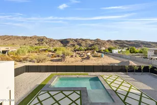 2305 E South Mountain Ave, Phoenix, AZ 85042 - Photo 83