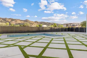 2305 E South Mountain Ave, Phoenix, AZ 85042 - Photo 91