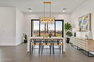 2305 E South Mountain Ave, Phoenix, AZ 85042 - Photo 27