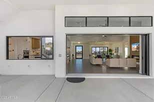 2305 E South Mountain Ave, Phoenix, AZ 85042 - Photo 89