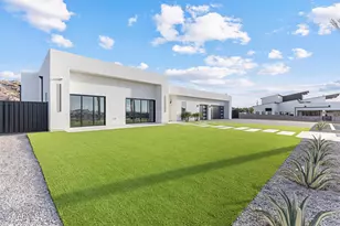 2305 E South Mountain Ave, Phoenix, AZ 85042 - Photo 83