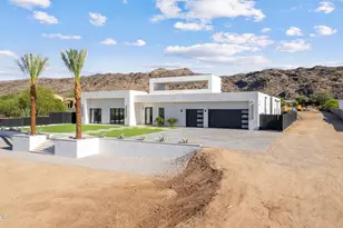 2305 E South Mountain Ave, Phoenix, AZ 85042 - Photo 93