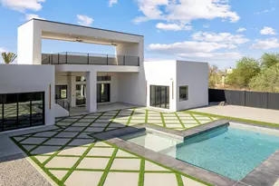 2305 E South Mountain Ave, Phoenix, AZ 85042 - Photo 95