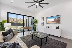 2305 E South Mountain Ave, Phoenix, AZ 85042 - Photo 63