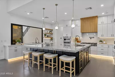 2305 E South Mountain Avenue, Phoenix, AZ 85042 - Photo 27