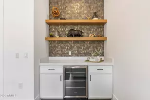 2305 E South Mountain Ave, Phoenix, AZ 85042 - Photo 67