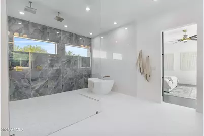 2305 E South Mountain Avenue, Phoenix, AZ 85042 - Photo 53