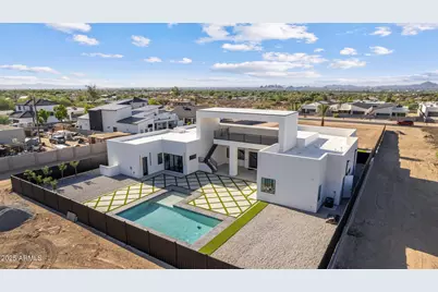 2305 E South Mountain Avenue, Phoenix, AZ 85042 - Photo 97