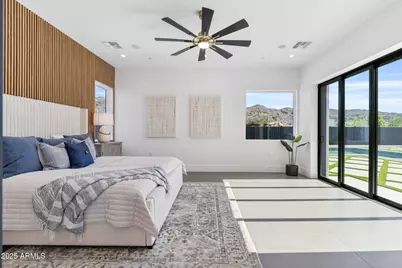 2305 E South Mountain Avenue, Phoenix, AZ 85042 - Photo 41