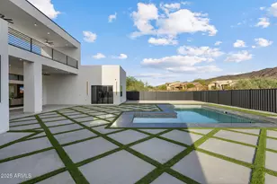 2305 E South Mountain Ave, Phoenix, AZ 85042 - Photo 97