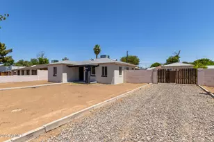 2615 N 29th Pl, Phoenix, AZ 85008 - Photo 3