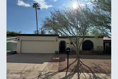 8032 N 10th, Phoenix, AZ 85020 - Photo 1