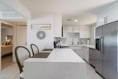 4351 N 36th Street #2, Phoenix, AZ 85018 - Photo 5