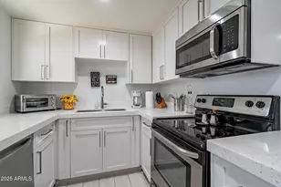 4351 N 36th St, Phoenix, AZ 85018 - Photo 5