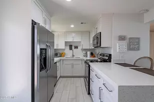 4351 N 36th St, Phoenix, AZ 85018 - Photo 3