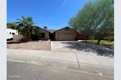 8717 W Wilshire Drive, Phoenix, AZ 85037 - Photo 1