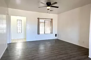 15220 S Padres Rd, Arizona City, AZ 85123 - Photo 3