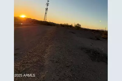 2650X W Gates Road #-, Morristown, AZ 85342 - Photo 7