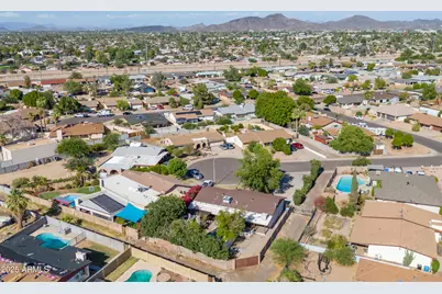 10032 N 42nd Avenue, Phoenix, AZ 85051 - Photo 19