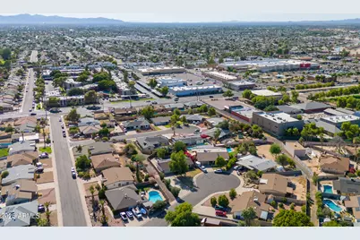 10032 N 42nd Avenue, Phoenix, AZ 85051 - Photo 17