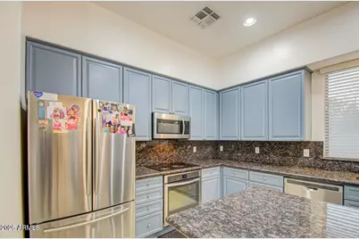 218 E Sunburst Lane, Tempe, AZ 85284 - Photo 13