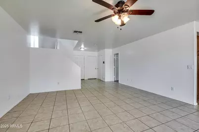 7784 N 56th Drive, Glendale, AZ 85301 - Photo 7