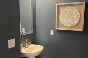 27389 W Wahalla Ln, Buckeye, AZ 85396 - Photo 7